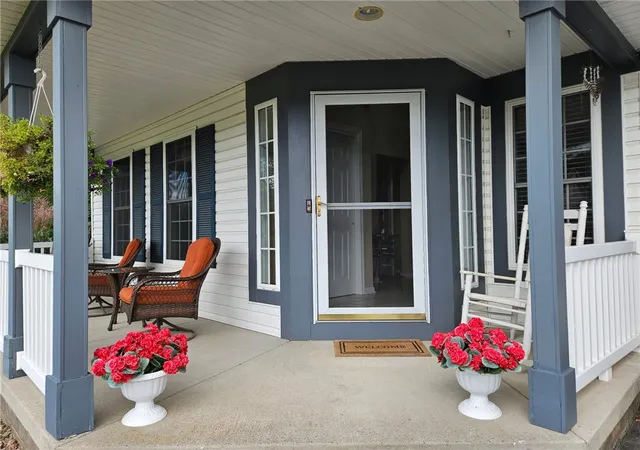 Photo 3 of Sale Pending at 1159 Channing Woods Dr, Webster, NY 14580 | MLS# R1704323 | Listing updated on 2026-09-08