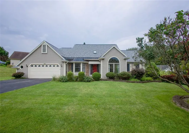 Photo 1 of Sale Pending at 175 Sewilo Hills Dr, Rochester, NY 14622 | MLS# R1704952 | Listing updated on 2026-09-01