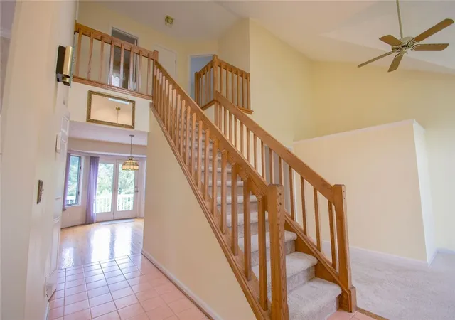 Photo 3 of Sale Pending at 175 Sewilo Hills Dr, Rochester, NY 14622 | MLS# R1704952 | Listing updated on 2026-09-01
