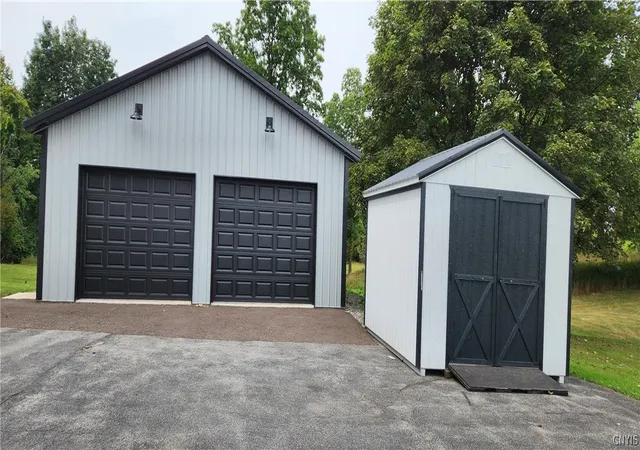Photo 3 of Sale Pending at 202 Lafayette Rd, Syracuse, NY 13205 | MLS# S1706189 | Listing updated on 2026-09-11