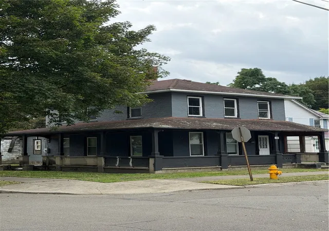 Photo 2 of Single family home for sale at 430 Standish St, Elmira, NY 14901 | MLS# R1706335 | Listing updated on 2026-08-25