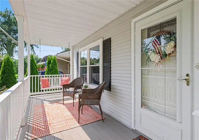 Photo 3 of Sale Pending at 22 Packet Boat Dr, Fairport, NY 14450 | MLS# R1706186 | Listing updated on 2026-08-20