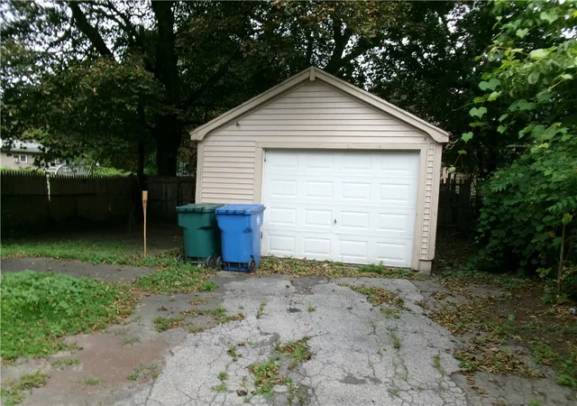 Photo 2 of Sale Pending at 18 Saint Jacob St, Rochester, NY 14621 | MLS# R1706042 | Listing updated on 2026-09-16