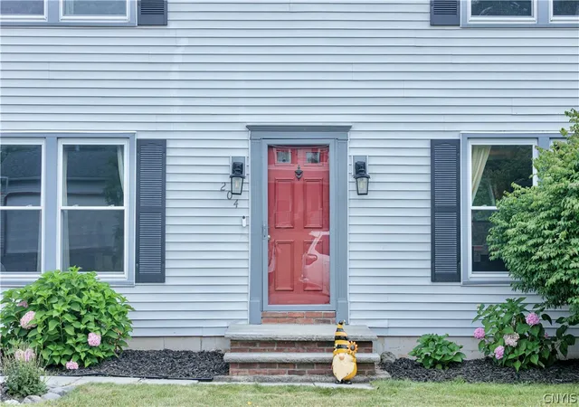 Photo 2 of Single family home for sale at 204 Hornady Dr, Syracuse, NY 13209 | MLS# S1704793 | Listing updated on 2026-08-29