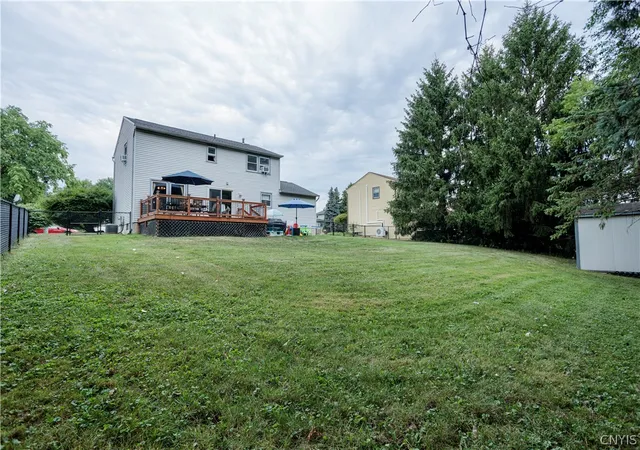 Photo 3 of Single family home for sale at 204 Hornady Dr, Syracuse, NY 13209 | MLS# S1704793 | Listing updated on 2026-08-29