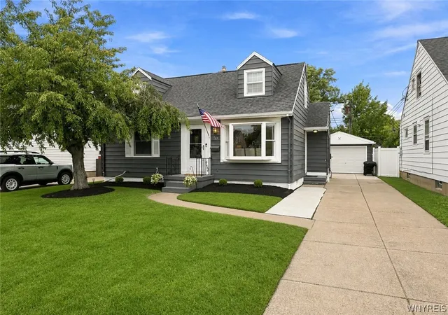 Photo 1 of Sale Pending at 127 Briarhurst Dr, Tonawanda, NY 14150 | MLS# B1706323 | Listing updated on 2026-08-14