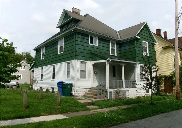 Photo 3 of Sale Pending at 42 Sander St, Rochester, NY 14605 | MLS# R1706037 | Listing updated on 2026-08-19