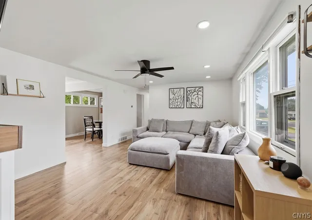 Photo 3 of Sale Pending at 104 Midwood Dr, Liverpool, NY 13088 | MLS# S1706018 | Listing updated on 2026-09-08