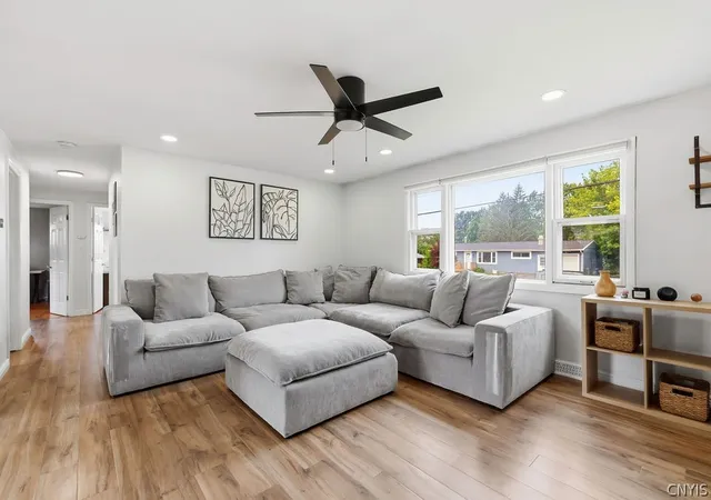 Photo 3 of Sale Pending at 104 Midwood Dr, Liverpool, NY 13088 | MLS# S1706018 | Listing updated on 2026-09-08