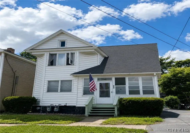 Photo 1 of Sale Pending at 193 Lakeview Ave, Syracuse, NY 13204 | MLS# S1706091 | Listing updated on 2026-09-04