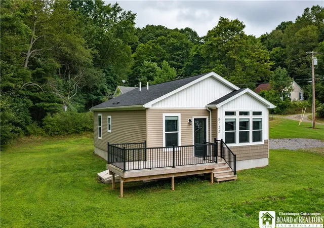 Photo 1 of Single family home for sale at 8122 Bear Lake Rd, Stockton, NY 14784 | MLS# R1705549 | Listing updated on 2026-09-04