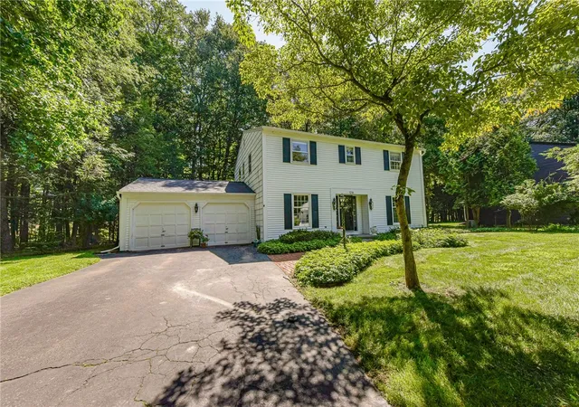 Photo 3 of Sale Pending at 1216 Gerrads Cross, Webster, NY 14580 | MLS# R1706118 | Listing updated on 2026-09-06
