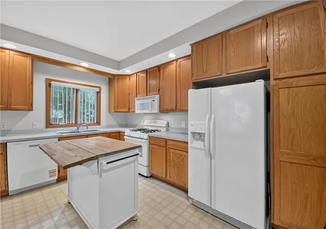 Photo 2 of Sale Pending at 68 Kron St, Rochester, NY 14619 | MLS# R1706050 | Listing updated on 2026-08-20