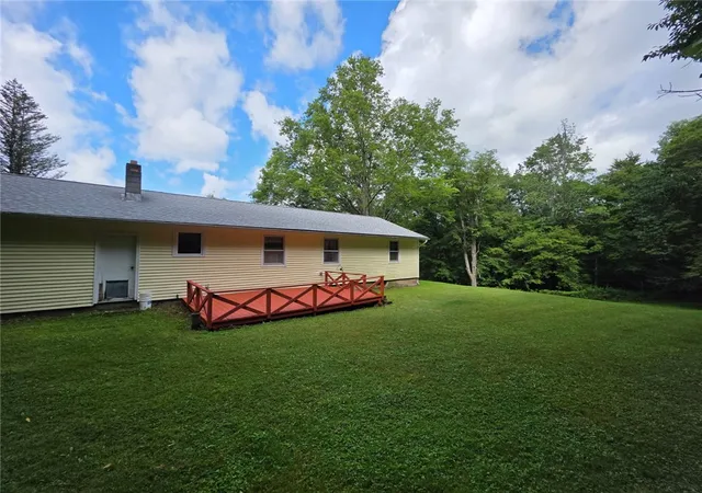 Photo 3 of Single family home for sale at 187 Franskevicz Rd, Hancock, NY 13783 | MLS# R1706270 | Listing updated on 2026-08-12