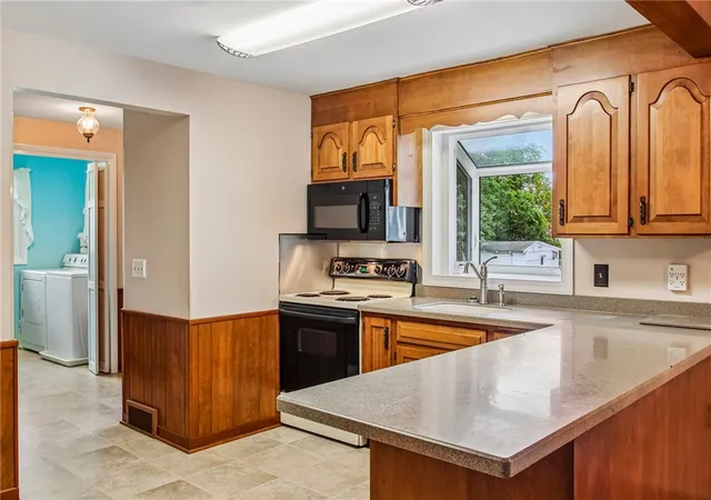 Photo 3 of Sale Pending at 3810 Sweden Walker Rd, Brockport, NY 14420 | MLS# R1705836 | Listing updated on 2026-08-21