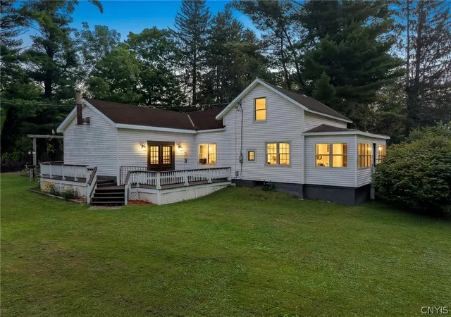 Photo 1 of Sale Pending at 16 West St, Cleveland, NY 13042 | MLS# S1701811 | Listing updated on 2026-09-21