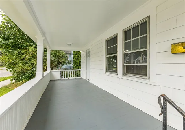 Photo 3 of Sale Pending at 715 S Main St, Newark, NY 14513 | MLS# R1706005 | Listing updated on 2026-08-27