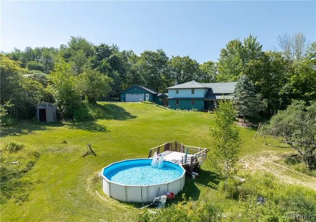 Photo 4 of Single family home for sale at 11650 Sharp St, East Concord, NY 14055 | MLS# B1705907 | Listing updated on 2026-09-16