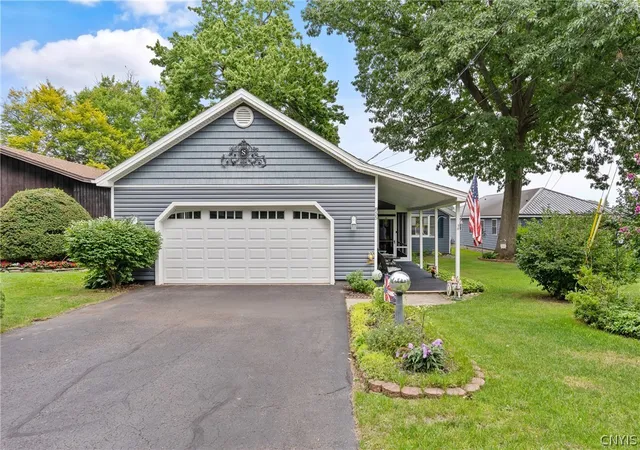 Photo 2 of Sale Pending at 855 Forest Ave, Fulton, NY 13069 | MLS# S1704933 | Listing updated on 2026-08-31