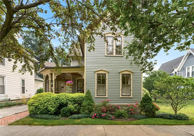 Photo 3 of Sale Pending at 26 Ontario St, Honeoye Falls, NY 14472 | MLS# R1701536 | Listing updated on 2026-08-24