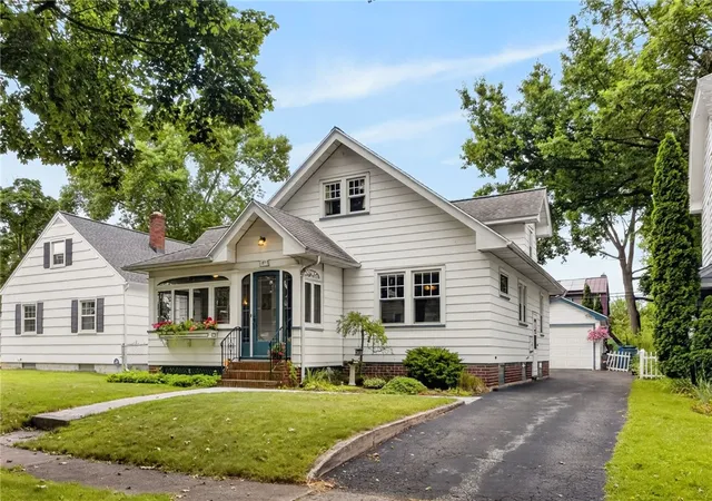 Photo 1 of Sale Pending at 89 Edgemont Rd, Rochester, NY 14620 | MLS# R1704229 | Listing updated on 2026-08-25
