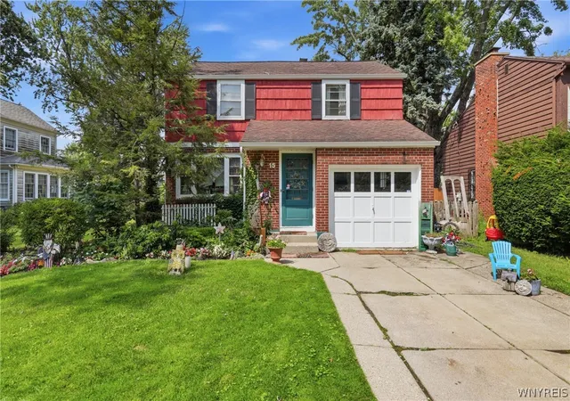 Photo 1 of Sale Pending at 15 Colonial Dr, Buffalo, NY 14226 | MLS# B1706445 | Listing updated on 2026-09-12