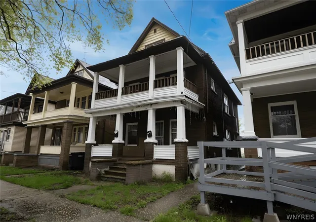 Photo 1 of Multi family home for sale at 423 17th Street, Niagara Falls, NY 14303 | MLS# B1706375 | Listing updated on 2026-09-03