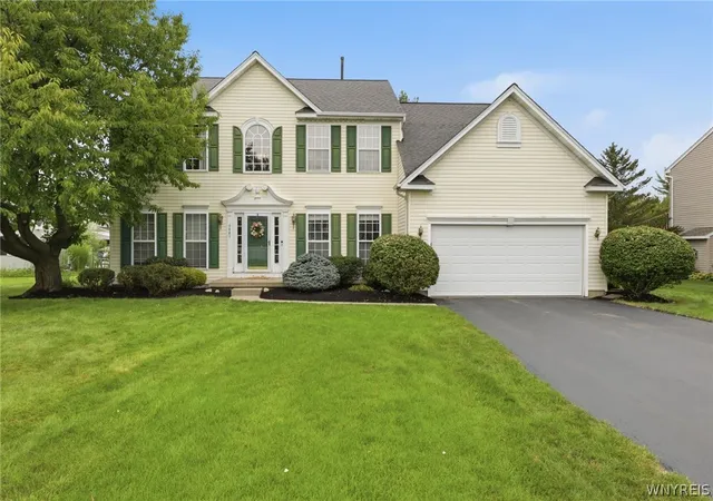 Photo 1 of Sale Pending at 6887 Amanda Ln, Lockport, NY 14094 | MLS# B1706447 | Listing updated on 2026-08-22