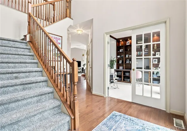 Photo 3 of Sale Pending at 6887 Amanda Ln, Lockport, NY 14094 | MLS# B1706447 | Listing updated on 2026-08-22