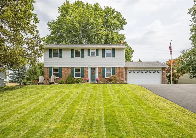 Photo 1 of Sale Pending at 62 Selborne Chase, Fairport, NY 14450 | MLS# R1704110 | Listing updated on 2026-08-21