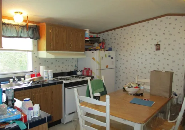 Photo 4 of Manufactured home for sale at 318 Shumway Hl Rd, Guilford, NY 13780 | MLS# R1706172 | Listing updated on 2026-08-12
