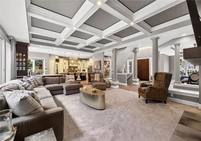 Photo 2 of Mansion for sale at 416 Sundance, Webster, NY 14580 | MLS# R1704148 | Listing updated on 2026-08-12