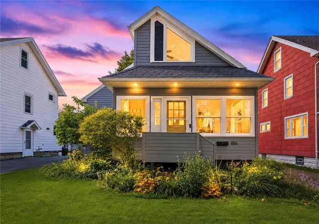 Photo 1 of Sale Pending at 186 Wilsonia Rd, Rochester, NY 14609 | MLS# R1701708 | Listing updated on 2026-08-22