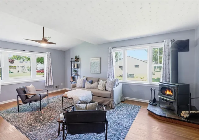 Photo 4 of Sale Pending at 26 Valley Crst Rd, Rochester, NY 14616 | MLS# R1706494 | Listing updated on 2026-09-01