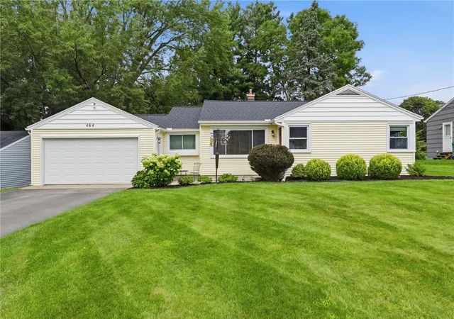 Photo 1 of Sale Pending at 464 Manse Ln, Rochester, NY 14625 | MLS# R1706497 | Listing updated on 2026-09-02