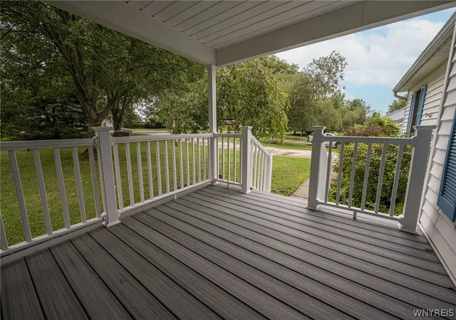 Photo 4 of Sale Pending at 7321 Gerald Dr, Hamburg, NY 14075 | MLS# B1701554 | Listing updated on 2026-08-24