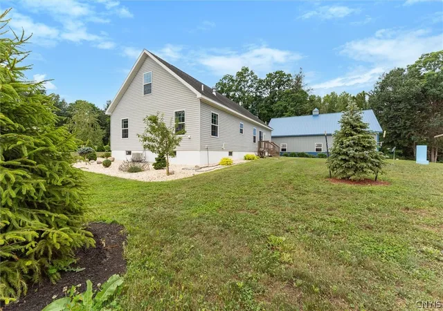 Photo 4 of Single family home for sale at 700 Kibby Rd, Baldwinsville, NY 13027 | MLS# S1706295 | Listing updated on 2026-09-11