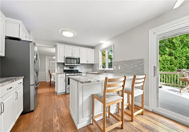 Photo 3 of Sale Pending at 40 Mont Morency Dr, Rochester, NY 14612 | MLS# R1705071 | Listing updated on 2026-08-18