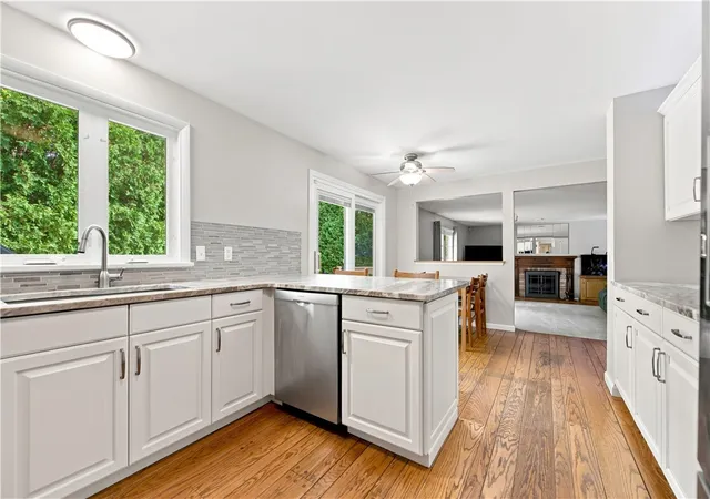 Photo 4 of Sale Pending at 40 Mont Morency Dr, Rochester, NY 14612 | MLS# R1705071 | Listing updated on 2026-08-18