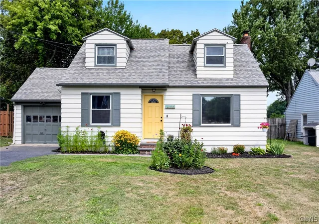 Photo 1 of Sale Pending at 126 Dolshire Dr, Syracuse, NY 13212 | MLS# S1705964 | Listing updated on 2026-08-16
