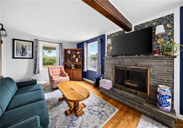Photo 4 of Sale Pending at 126 Dolshire Dr, Syracuse, NY 13212 | MLS# S1705964 | Listing updated on 2026-08-16