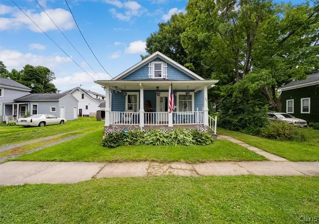 Photo 3 of Sale Pending at 22 Mechanic St, Phoenix, NY 13135 | MLS# S1706045 | Listing updated on 2026-08-17