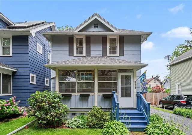 Photo 1 of Sale Pending at 184 Colonial Rd, Rochester, NY 14609 | MLS# R1705197 | Listing updated on 2026-08-19