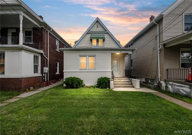 Photo 1 of Sale Pending at 461 22nd Street, Niagara Falls, NY 14303 | MLS# B1706352 | Listing updated on 2026-09-03