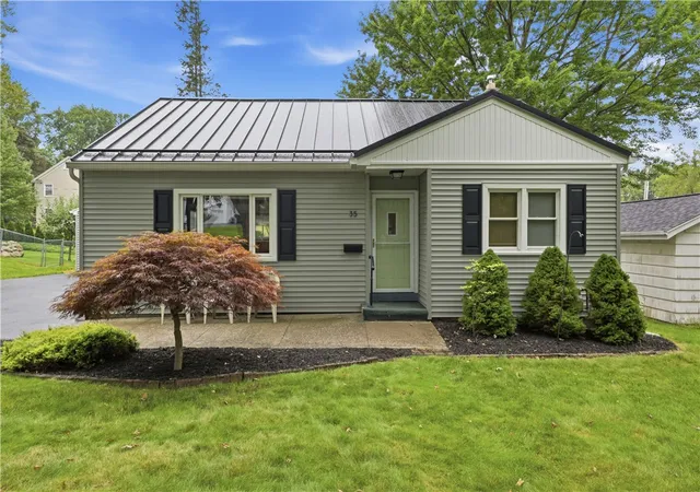 Photo 1 of Sale Pending at 35 Prospect St, Spencerport, NY 14559 | MLS# R1705551 | Listing updated on 2026-08-20