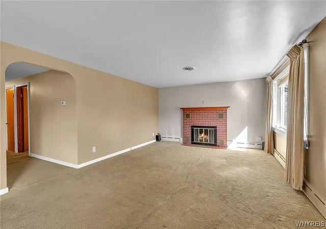 Photo 4 of Sale Pending at 98 Irene St, Buffalo, NY 14207 | MLS# B1705925 | Listing updated on 2026-08-19