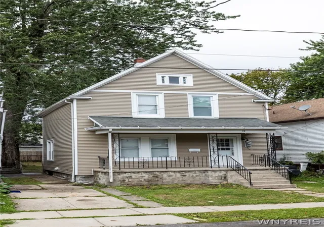 Photo 2 of Single family home for sale at 32 Zelmer St, Buffalo, NY 14211 | MLS# B1705791 | Listing updated on 2026-09-02