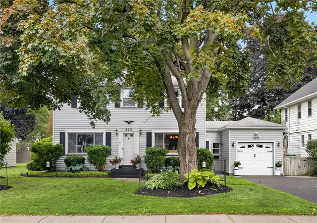 Photo 3 of Sale Pending at 420 Cooper Rd, Rochester, NY 14617 | MLS# R1706104 | Listing updated on 2026-08-20