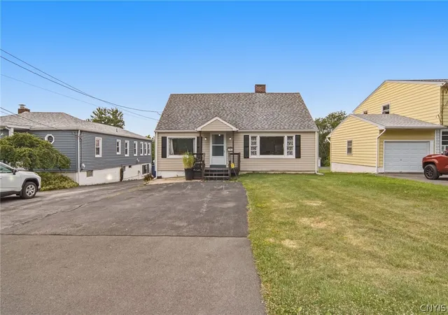 Photo 1 of Single family home for sale at 137 Old Liverpool Rd, Liverpool, NY 13088 | MLS# S1705233 | Listing updated on 2026-08-12