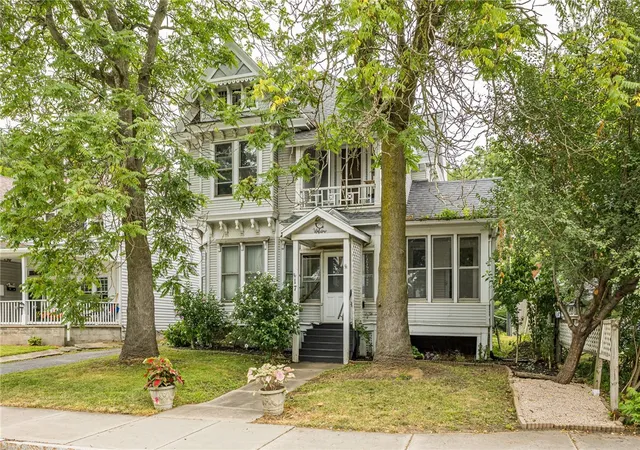 Photo 2 of Sale Pending at 17 N Park St, Clyde, NY 14433 | MLS# R1706574 | Listing updated on 2026-08-18